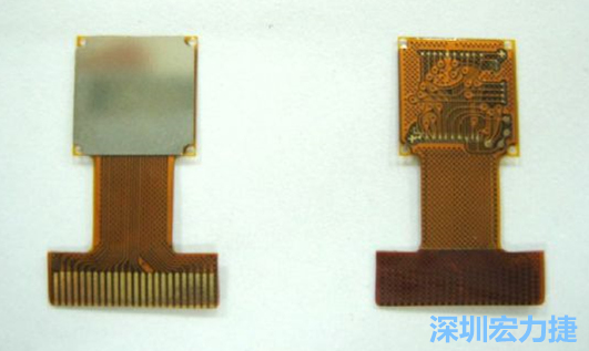 FPC可設(shè)計的電路復(fù)雜度與密度，比PCB遜色，但可適應(yīng)結(jié)構(gòu)的彈性結(jié)構(gòu)，成為電子產(chǎn)品設(shè)計重點。